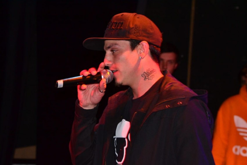 Lleno total en la definicin del Estelar FreeStyle de la Casa de la Cu