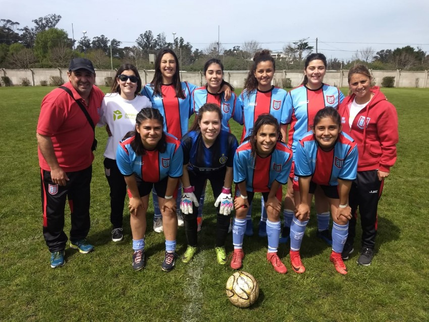 Madariaga logr ganar la primera ronda en Ajedrez, Futbol Especial y B