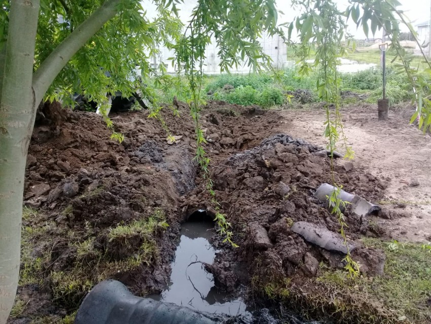 Remplazaron los tubos da�ados en 43 y 14