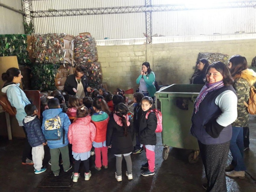 Alumnos de distintos jardines de infantes visitaron Medio Ambiente