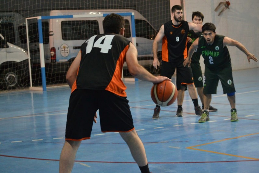 Madariaga se impuso a Social Pinamar en otra fecha del Regional de B�s