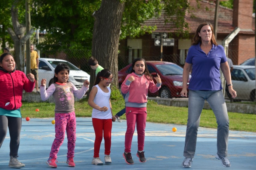 La Jornada Inclusiva dejo entretenimiento y diversión en el Polideport