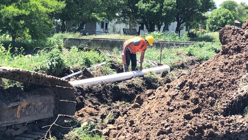 Retomaron las obras que dotarn del servicio de cloacas al barrio Ram