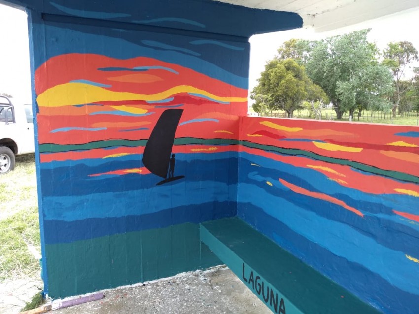 Nuevos diseos ilustraron las garitas de colectivos