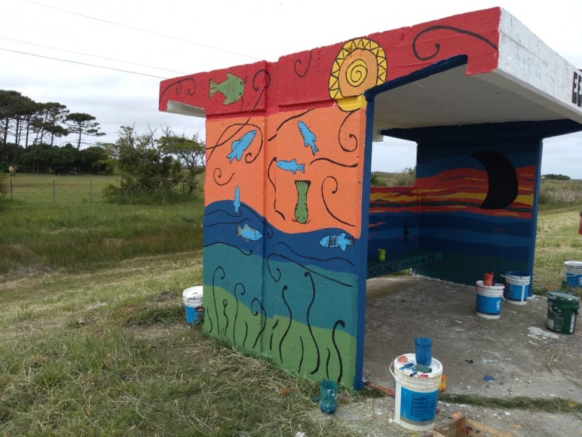 Nuevos diseos ilustraron las garitas de colectivos