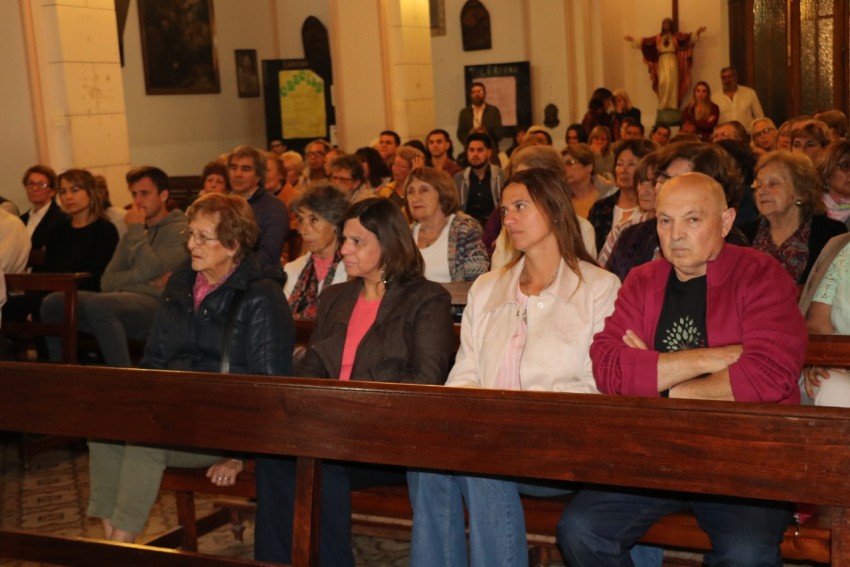 El Coro Municipal festej su medio siglo de vida con una noche cargada