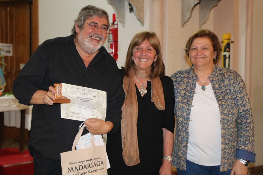 El Coro Municipal festej su medio siglo de vida con una noche cargada