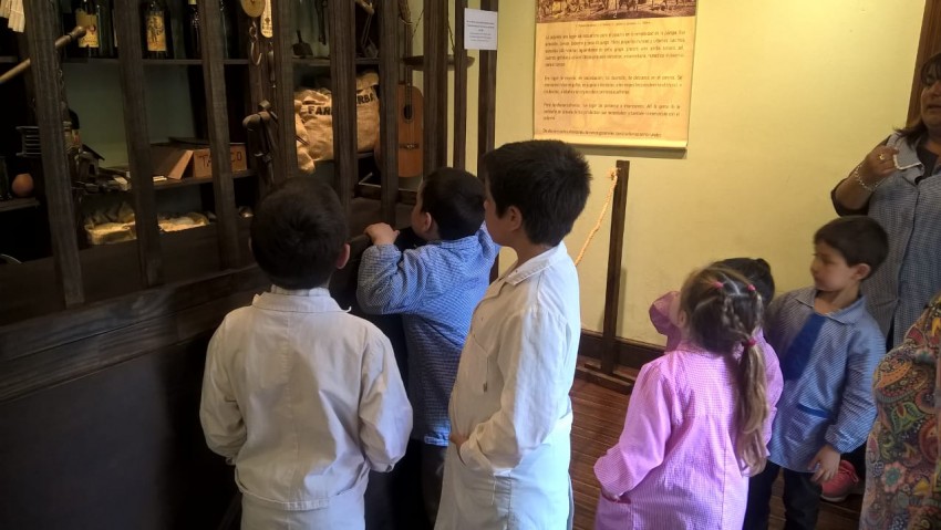 Alumnos del Paraje Trelles visitaron la ciudad