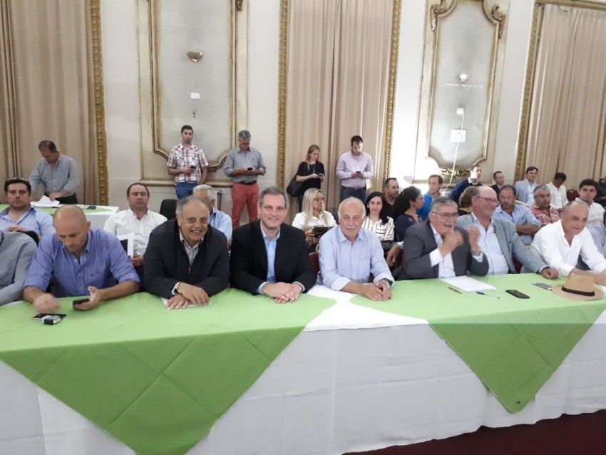 El intendente firm el convenio para implementar el Documento nico de