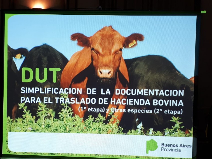 El intendente firm el convenio para implementar el Documento nico de