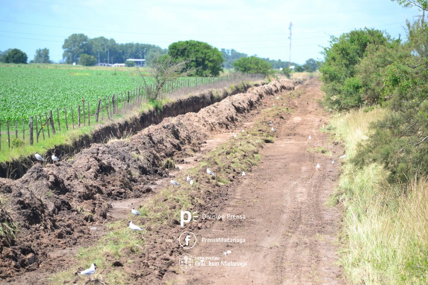 Avanza la obra en el camino rural popularmente conocido como