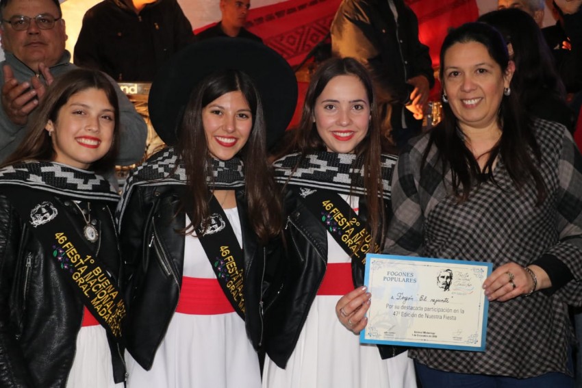 La noche de fogones convoc a multitudes en distintos puntos de la ciu