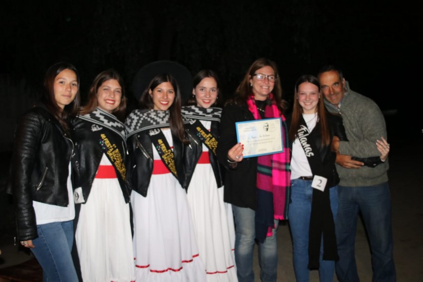 La noche de fogones convoc a multitudes en distintos puntos de la ciu