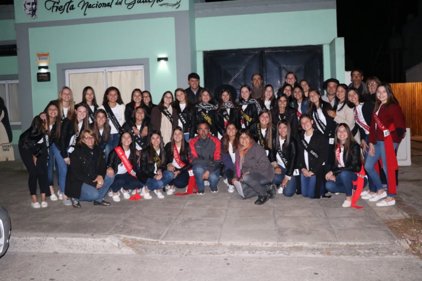 La noche de fogones convoc a multitudes en distintos puntos de la ciu