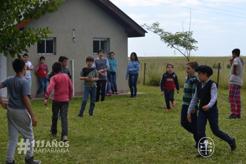 Los chicos de Macedo festejaron el cierre anual de la Escuelita de ft