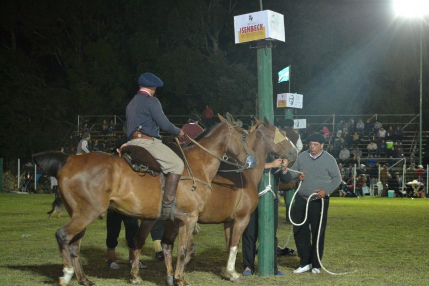 El Argentino Luna ya vive la edicin 47 de la Fiesta Nacional del Gauc
