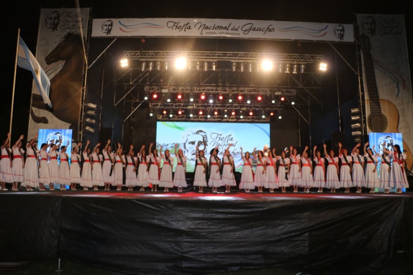 El Argentino Luna ya vive la edicin 47 de la Fiesta Nacional del Gauc