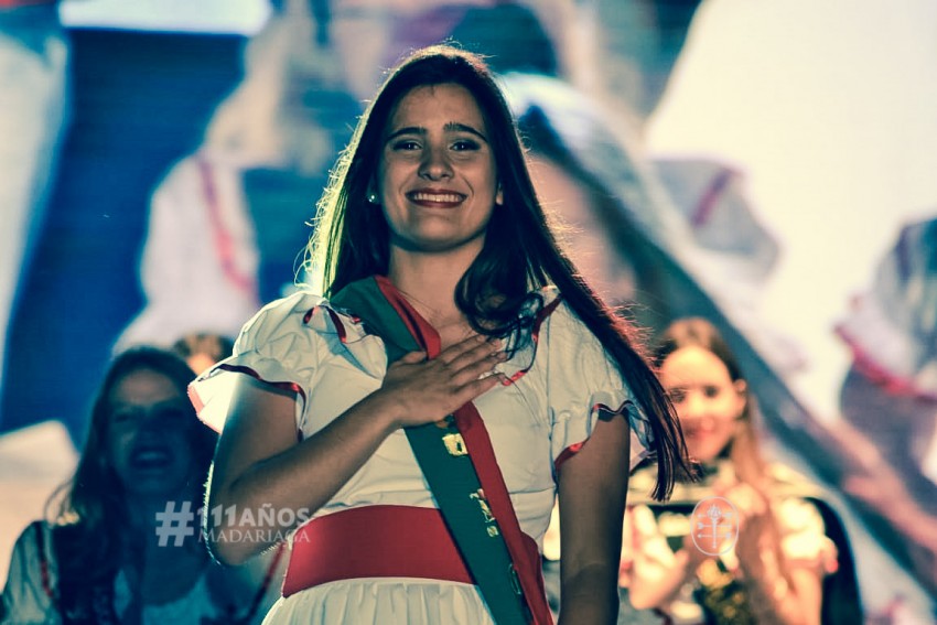 La eleccin de la Flor del Pago en fotos