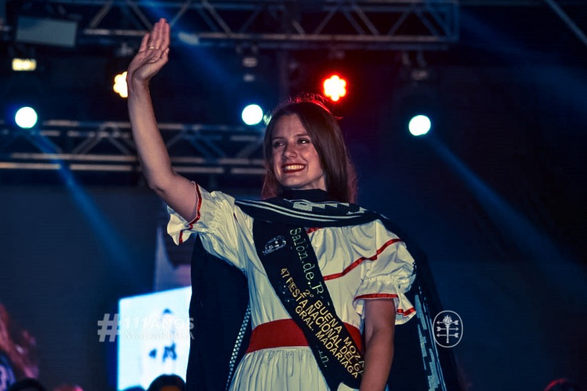 La eleccin de la Flor del Pago en fotos