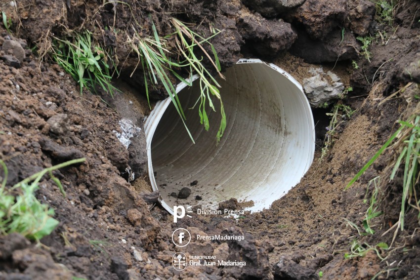 Mejoraron el escurrimiento del agua en el barrio Los Pinos I