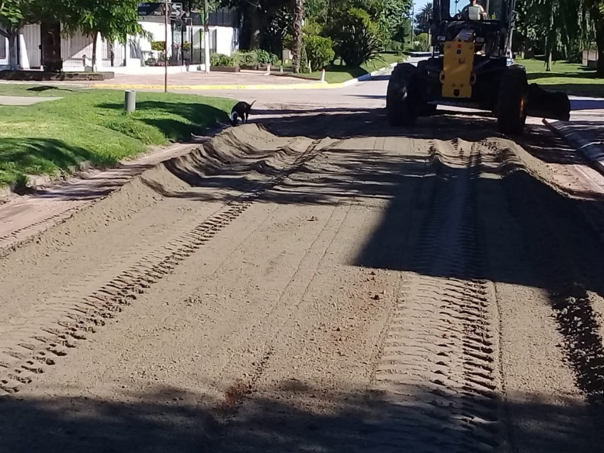 Enaltecieron la calle y la mejoraron con polvo de piedra