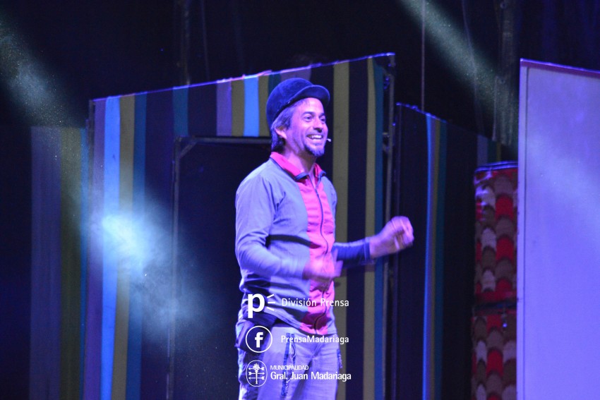 La Pipetu deslumbr con su espectculo en el Predio de la Estacin y 