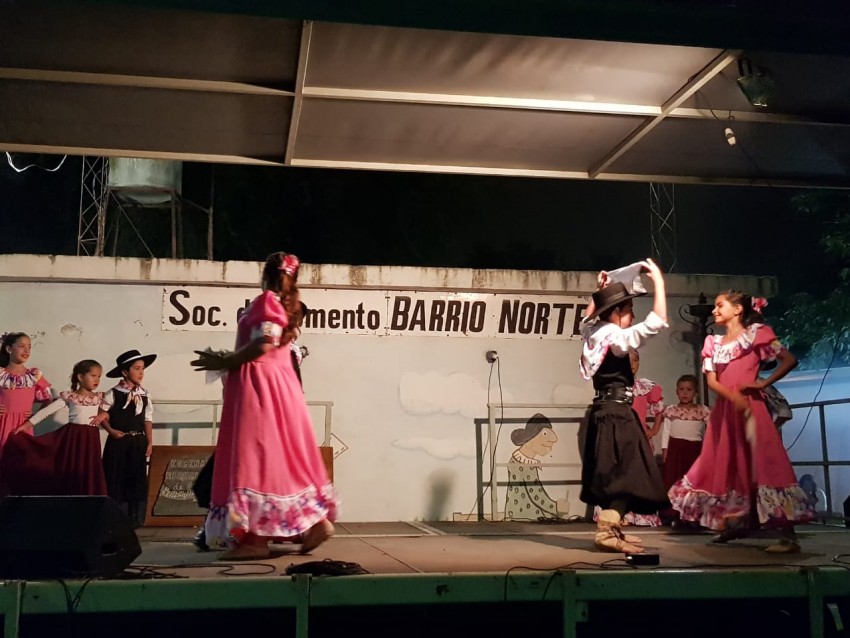 El Barrio Norte entreg otra destacada noche al ciclo Folclore en los 