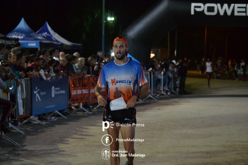 Las 5 Millas Nocturnas en fotos