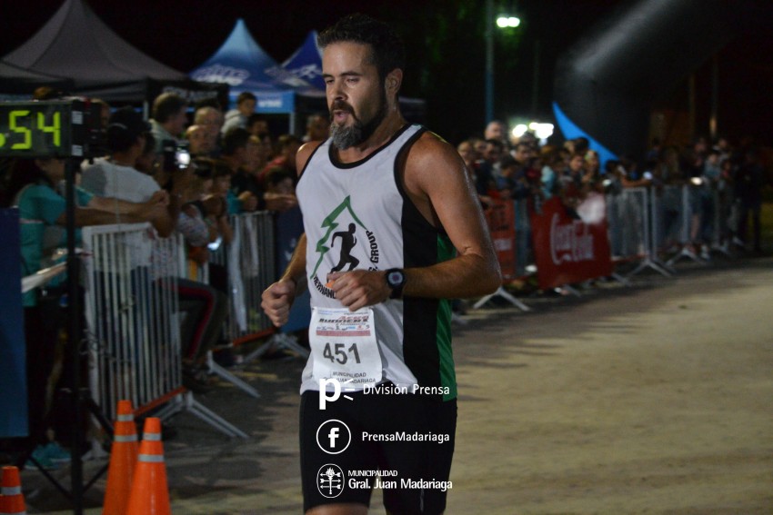 Las 5 Millas Nocturnas en fotos