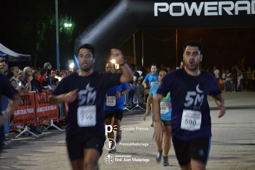 Las 5 Millas Nocturnas en fotos