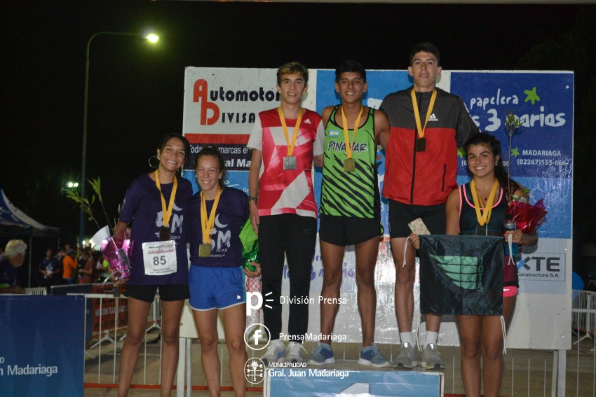 Las 5 Millas Nocturnas en fotos