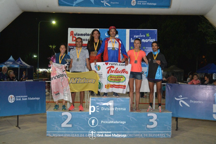 Las 5 Millas Nocturnas en fotos