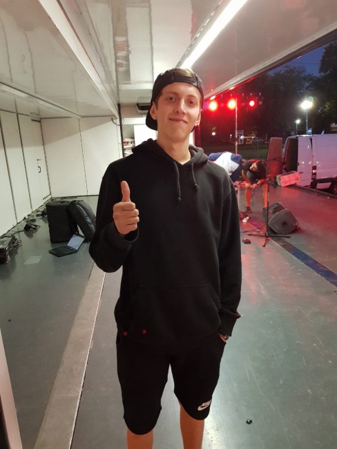 Madariaga tuvo su gran noche de Raperos Vs Payadores