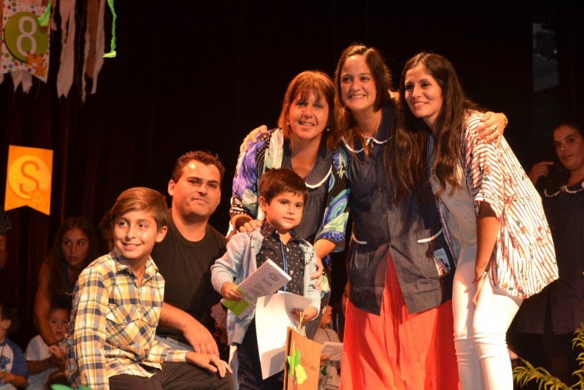 Egresaron los alumnos del maternal 