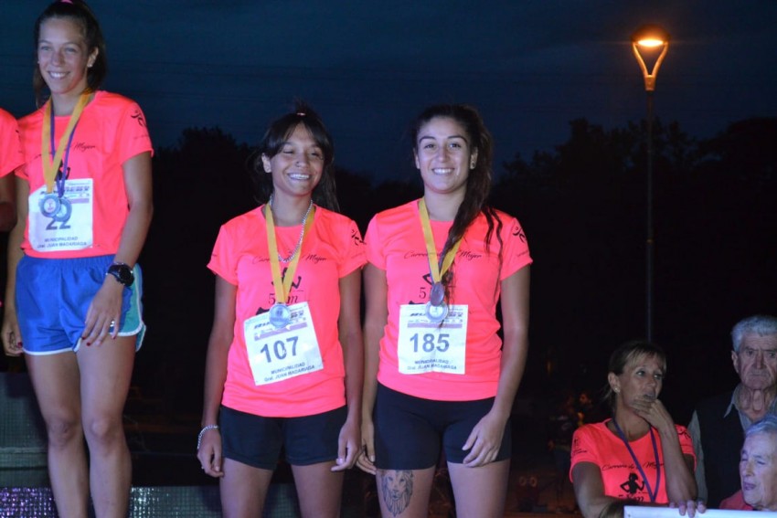 La Carrera de la Mujer tuvo su pico de participaci�n y m�s de 300 corr