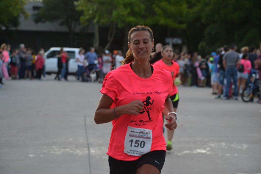 La Carrera de la Mujer tuvo su pico de participaci�n y m�s de 300 corr