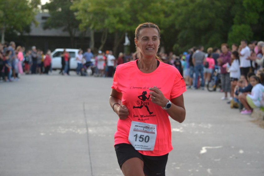 La Carrera de la Mujer tuvo su pico de participaci�n y m�s de 300 corr