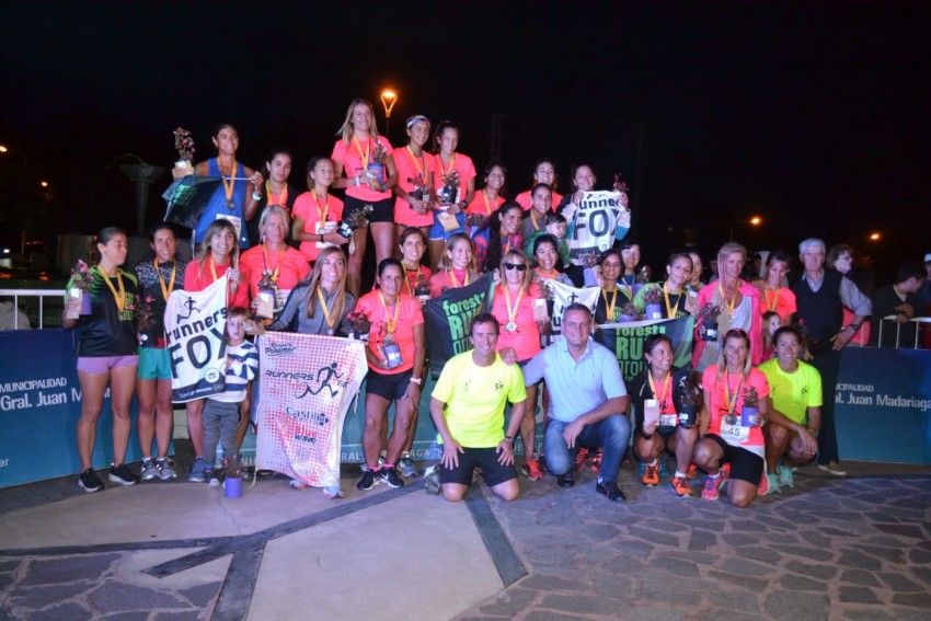 La Carrera de la Mujer tuvo su pico de participaci�n y m�s de 300 corr