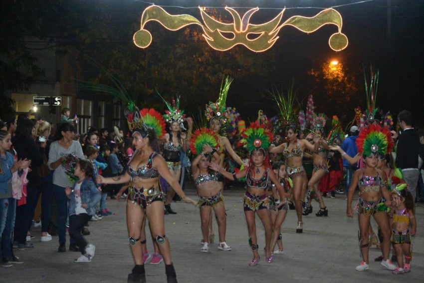 ltima noche de Carnavales en el Predio de la Estacin