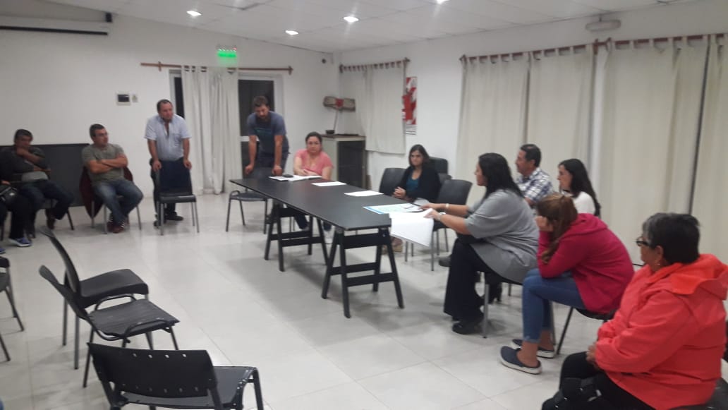 Asambleas barriales: Ayer se reunieron los vecinos del Quintanilla