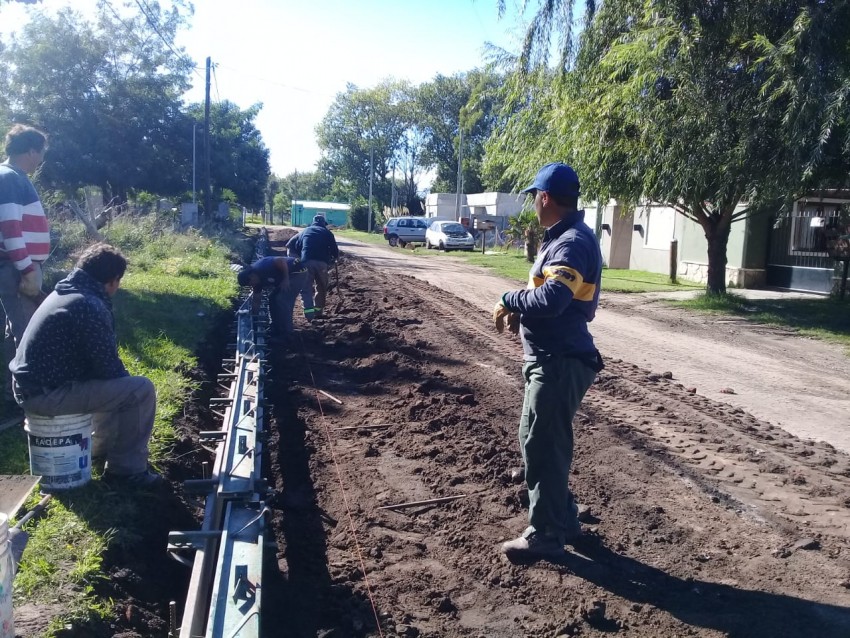 Continúa el arreglo de calles en distintos puntos de la ciudad