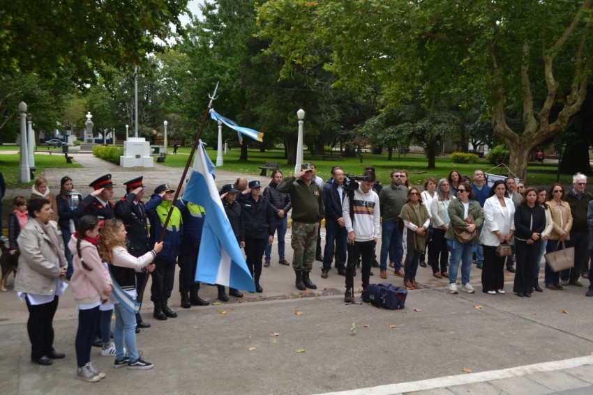 Conmemoraron el 24 de marzo con un acto en la Plaza Madariaga