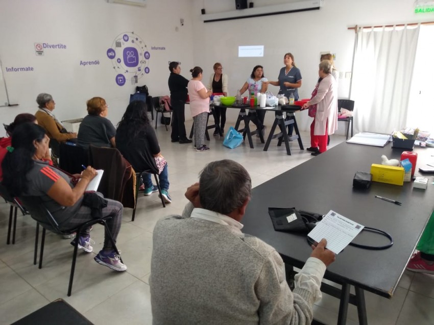 Importante concurrencia en el Taller de Diabetes