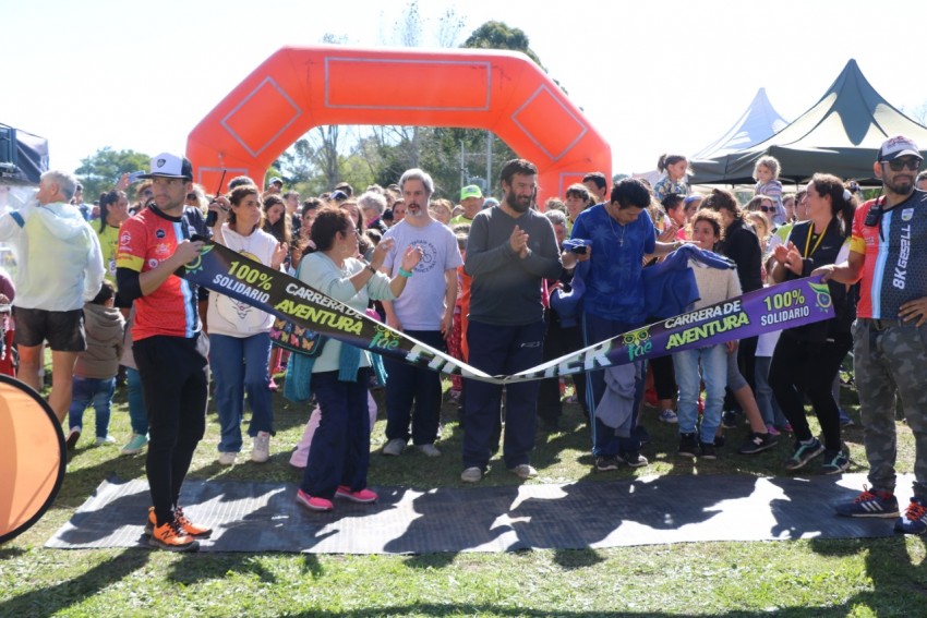 M�s de 400 personas participaron de la Carrera de Aventura de FAE