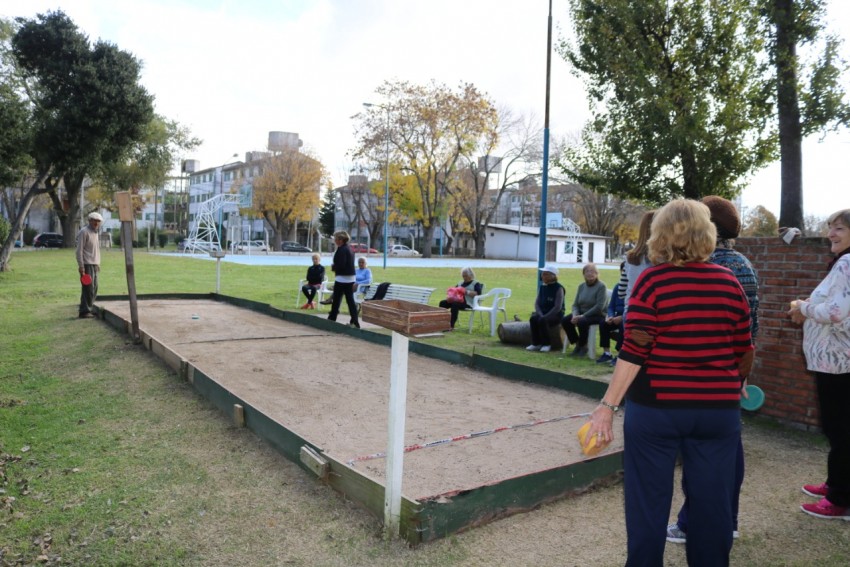 Entrenamiento y entretenimiento constante de los Abuelos Bonaerenses