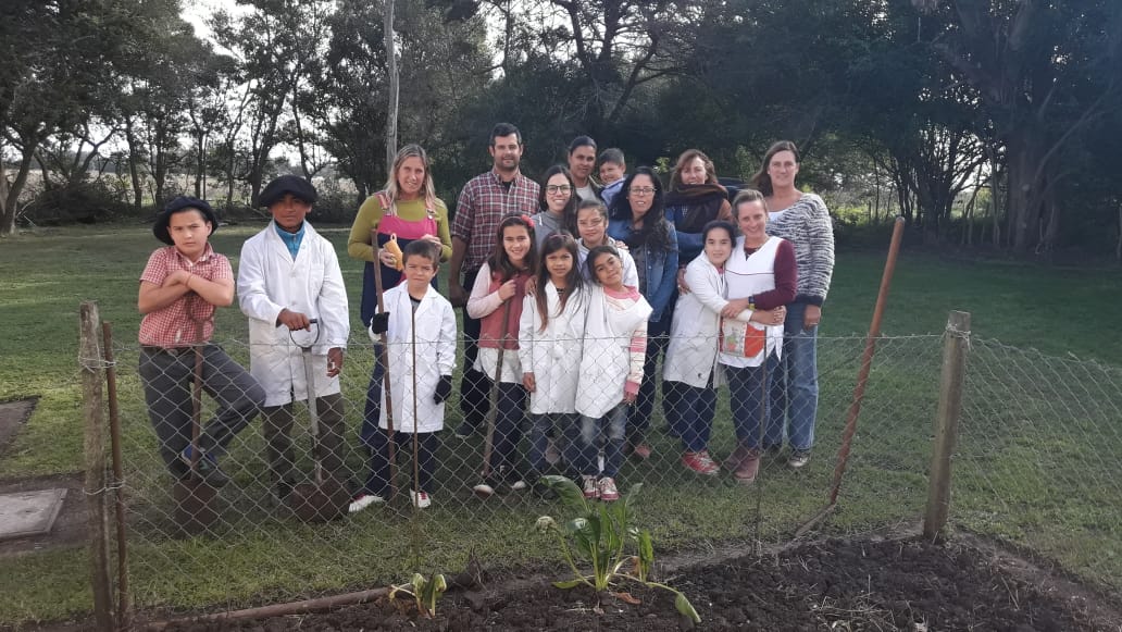 Desarrollaron en la Escuela de Juancho una jornada terica prctica de