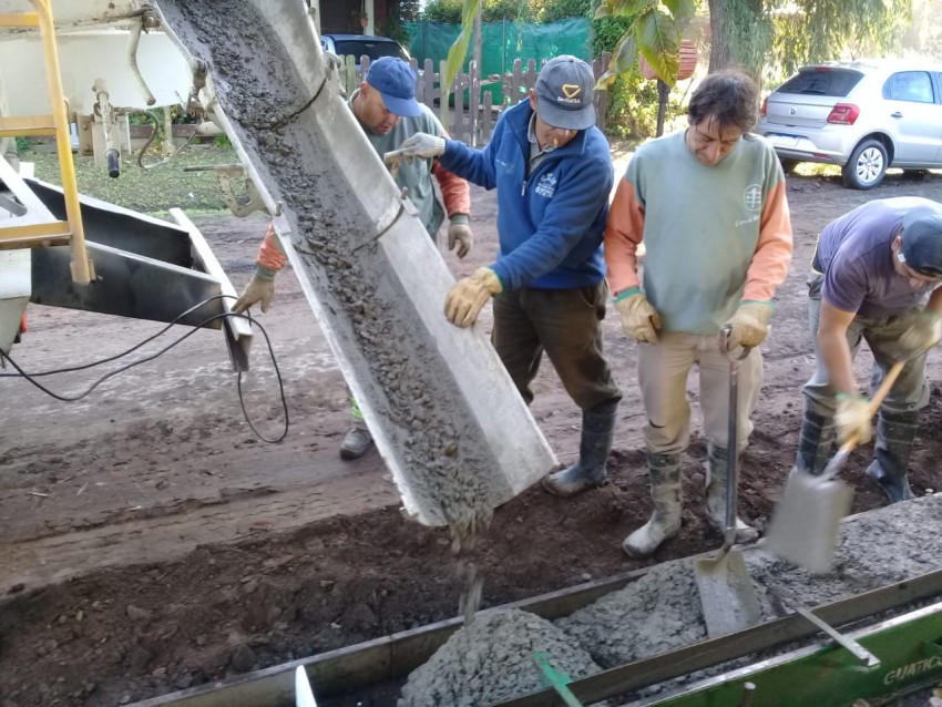 Continúan los trabajos en las calles del barrio San Martín A