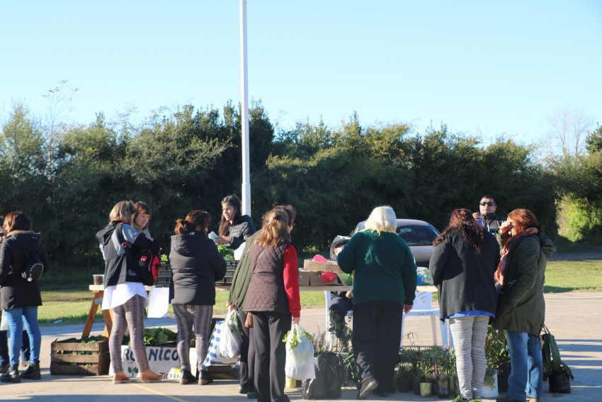 Se concret una nueva y exitosa jornada del Mercado de la Estacin