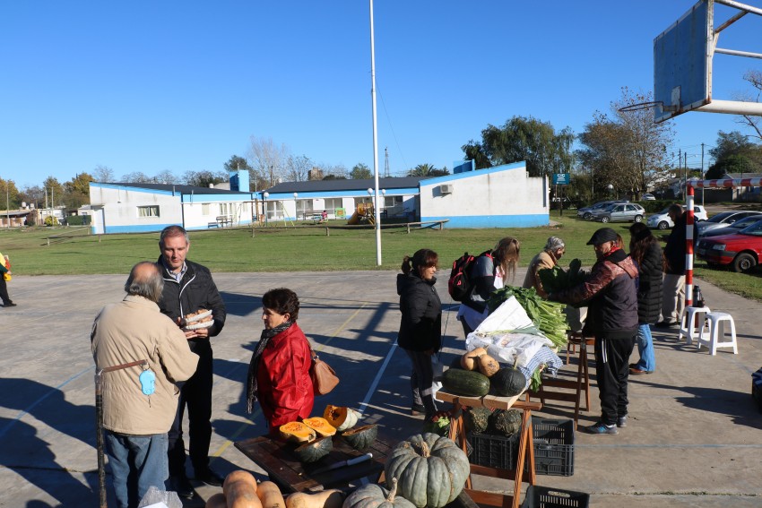 Se concret una nueva y exitosa jornada del Mercado de la Estacin