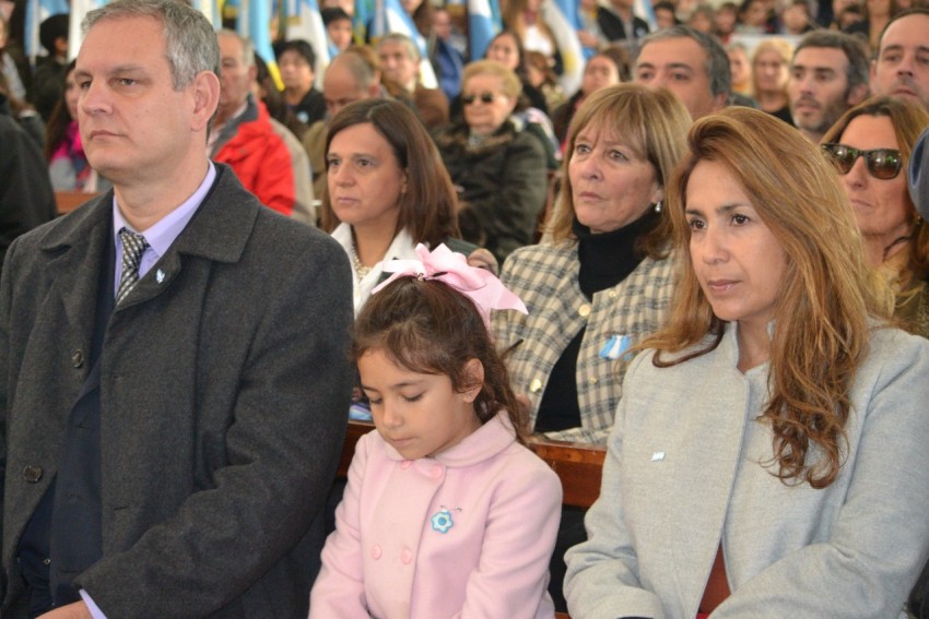 Se realiz� el acto protocolar y el tradicional Tedeum por el 25 de may